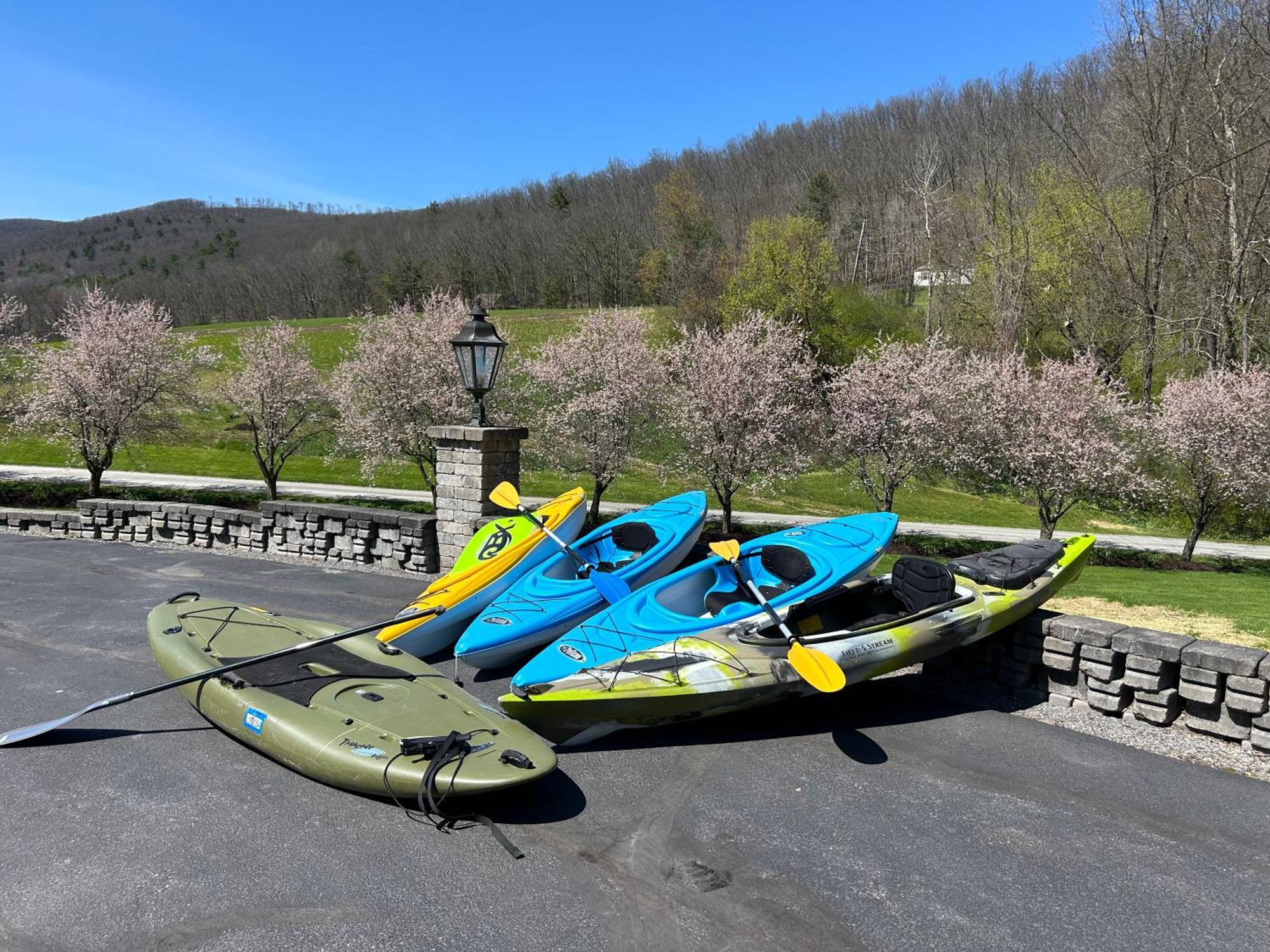 37 Oak Ridge House Bed & Breakfast Уелсбъро Екстериор снимка